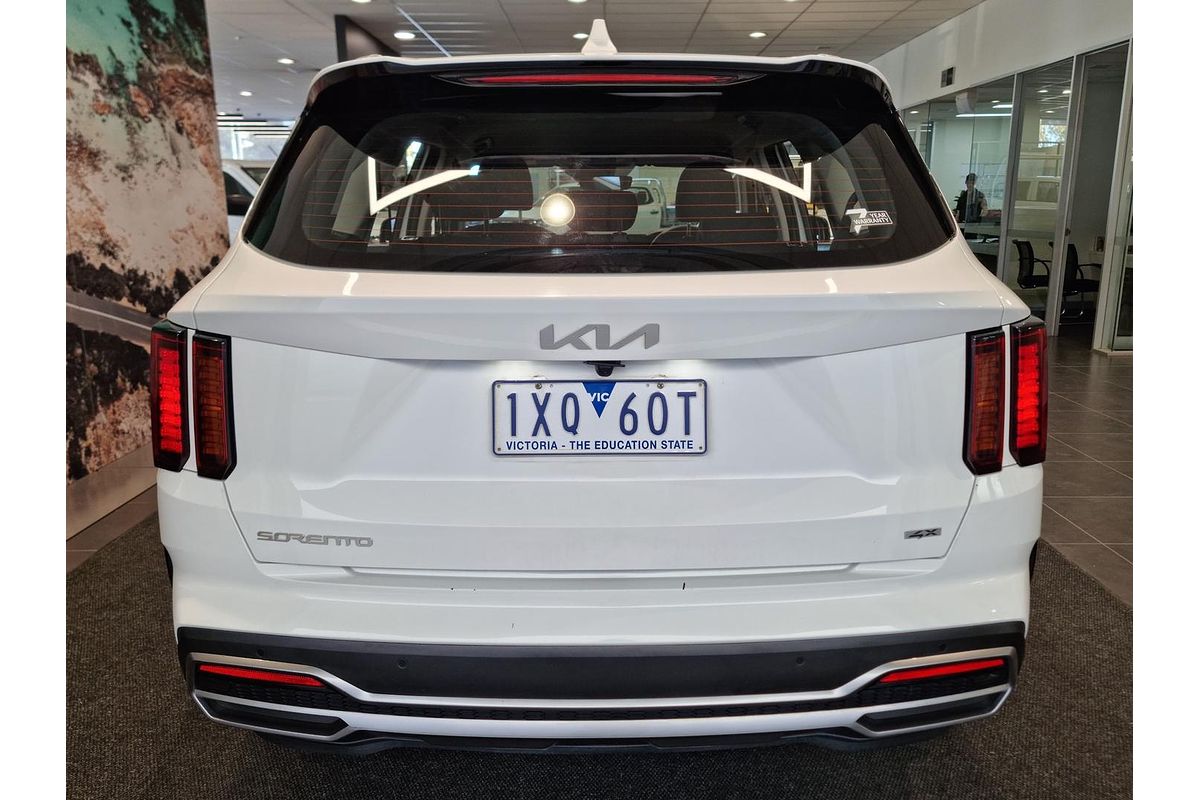 2022 Kia Sorento Sport MQ4