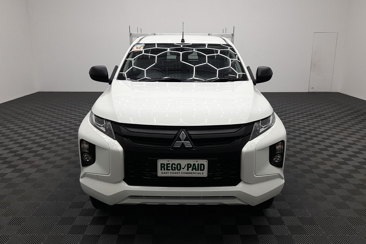 2022 Mitsubishi Triton GLX MR 4X4