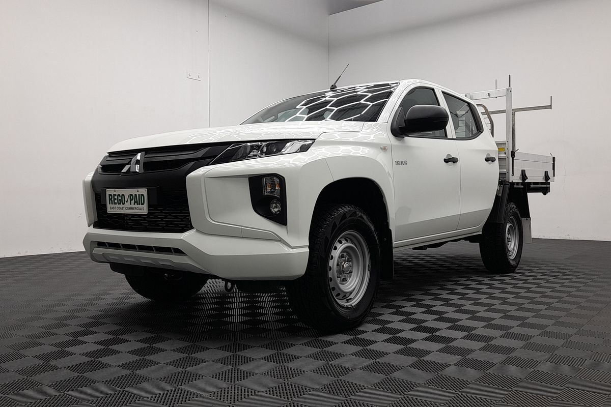 2022 Mitsubishi Triton GLX MR 4X4