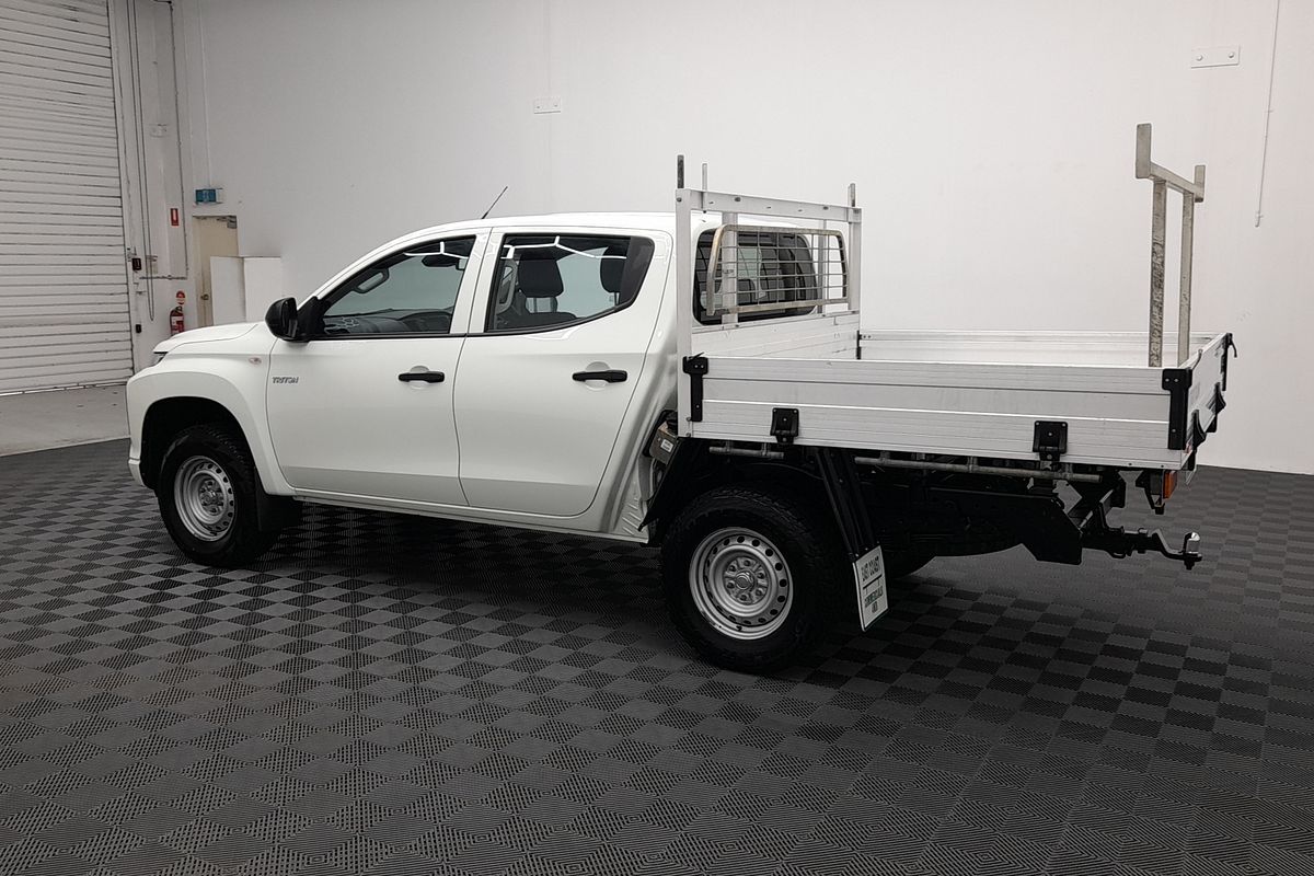 2022 Mitsubishi Triton GLX MR 4X4