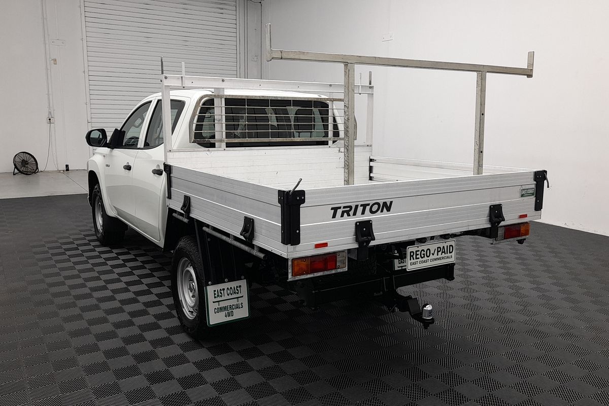 2022 Mitsubishi Triton GLX MR 4X4