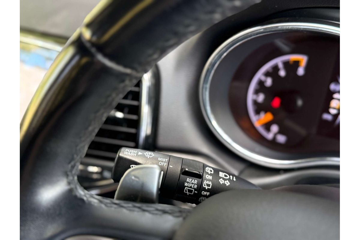 2020 Jeep Grand Cherokee Night Eagle WK