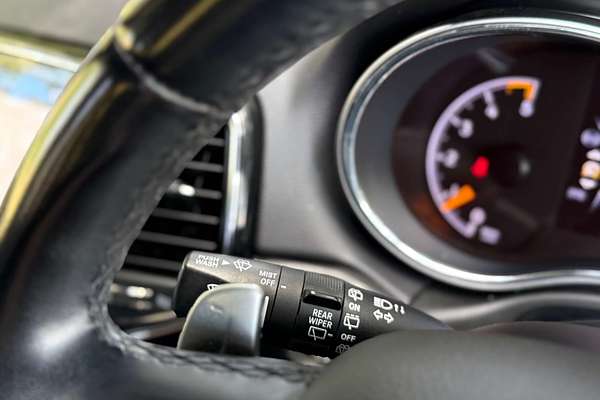 2020 Jeep Grand Cherokee Night Eagle WK