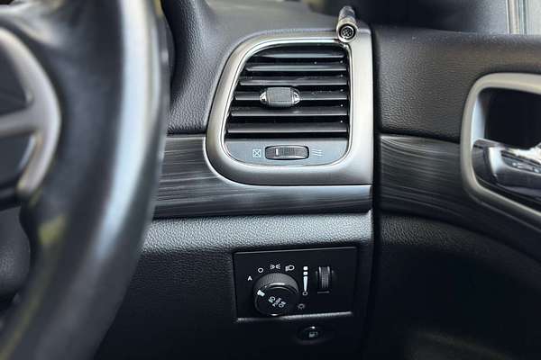 2020 Jeep Grand Cherokee Night Eagle WK