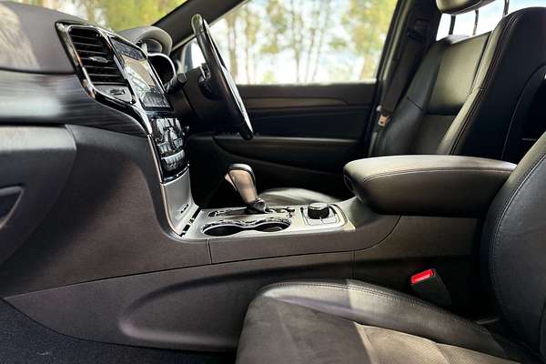 2020 Jeep Grand Cherokee Night Eagle WK