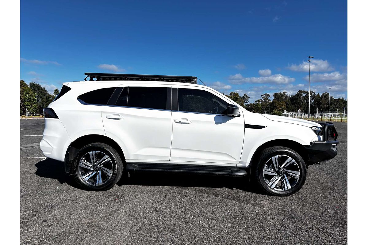 2025 Isuzu MU-X LS-T