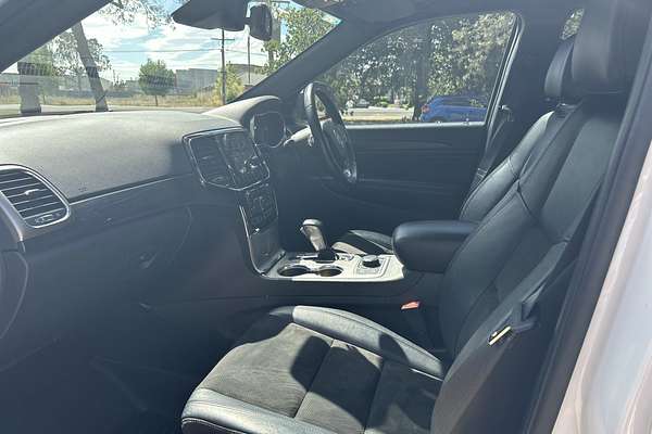 2022 Jeep Grand Cherokee Night Eagle WK