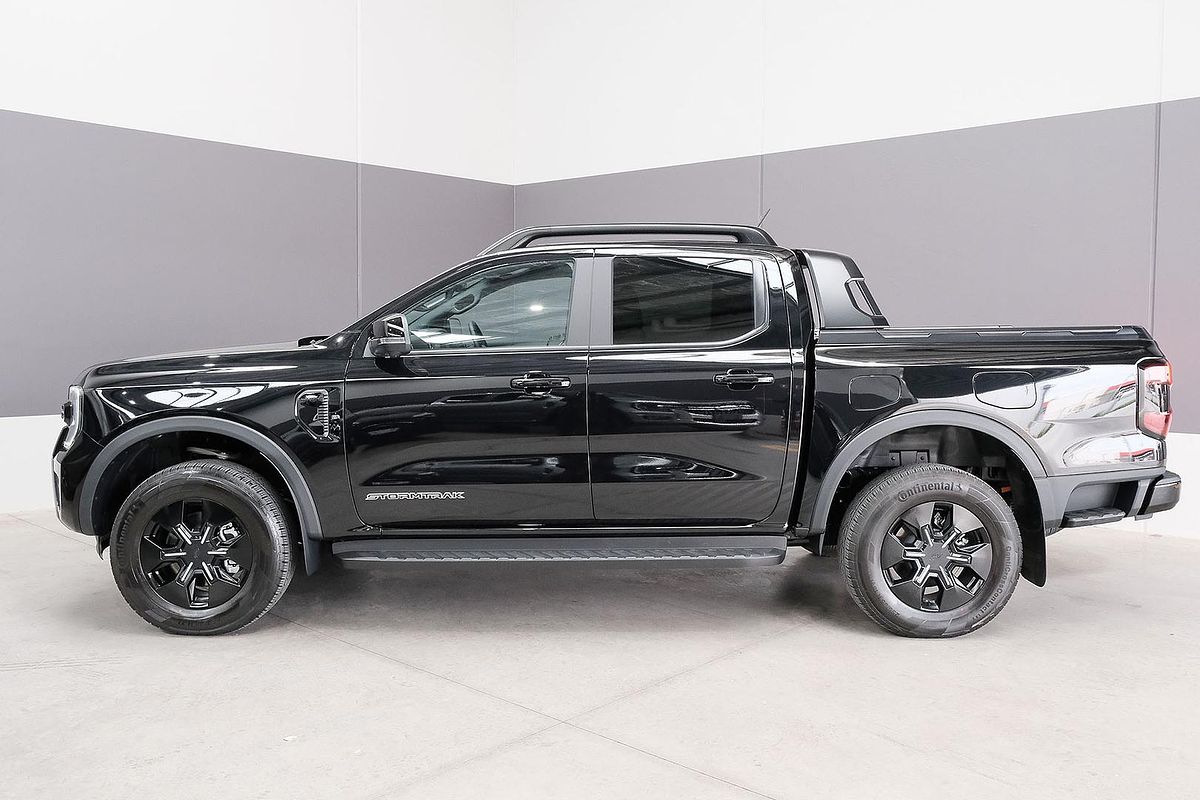 2025 Ford Ranger PHEV Stormtrak 4X4 2.3L