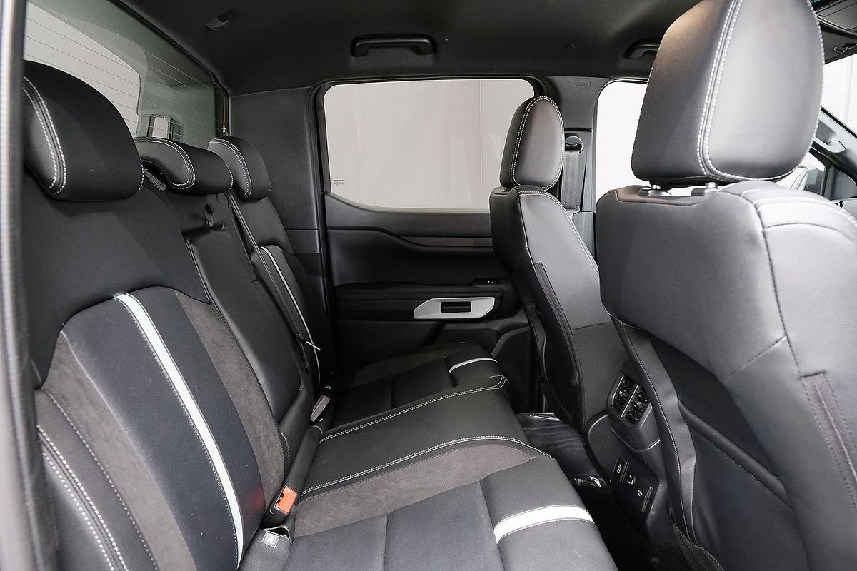 2025 Ford Ranger PHEV Stormtrak 4X4 2.3L