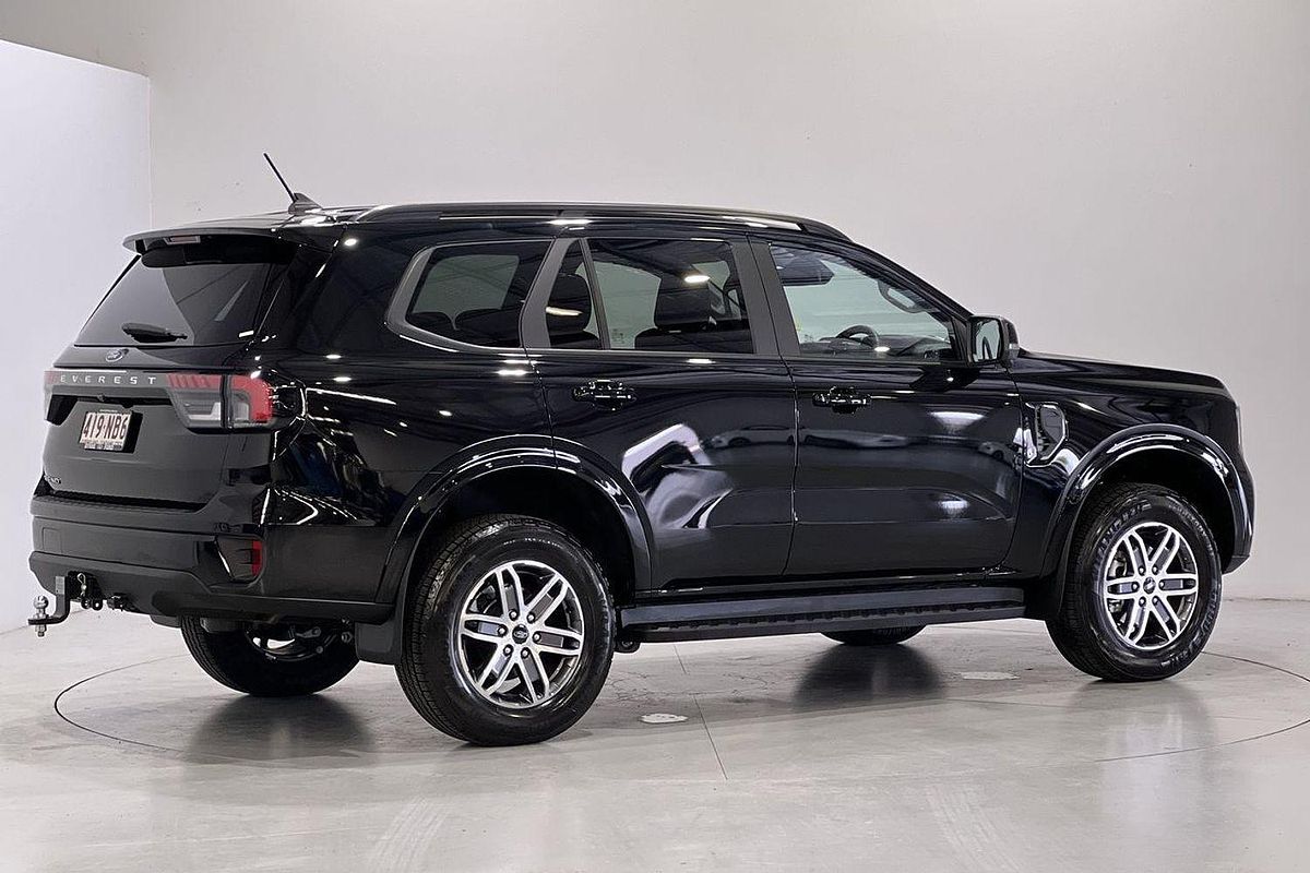 2025 Ford Everest Trend 2.0L