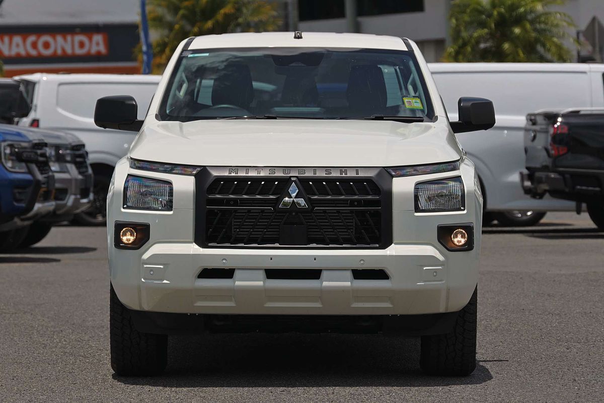 2025 Mitsubishi Triton GLX+ MV 4X4