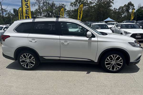 2016 Mitsubishi Outlander LS ZK