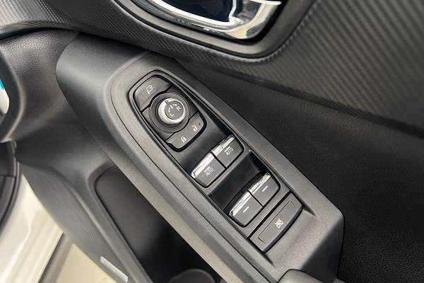 2024 Subaru Crosstrek 2.0S G6X thumb-9