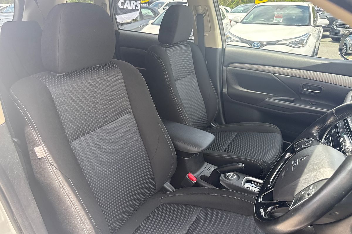 2016 Mitsubishi Outlander LS ZK