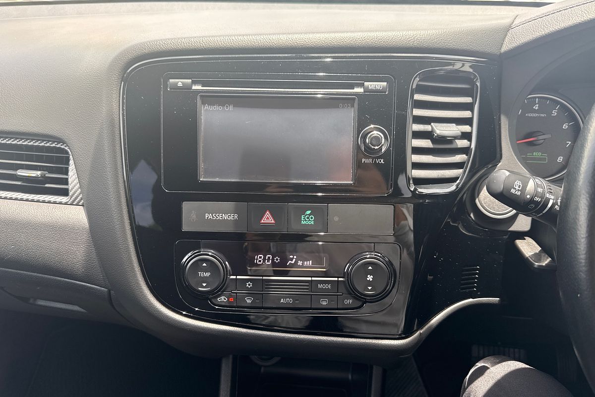 2016 Mitsubishi Outlander LS ZK