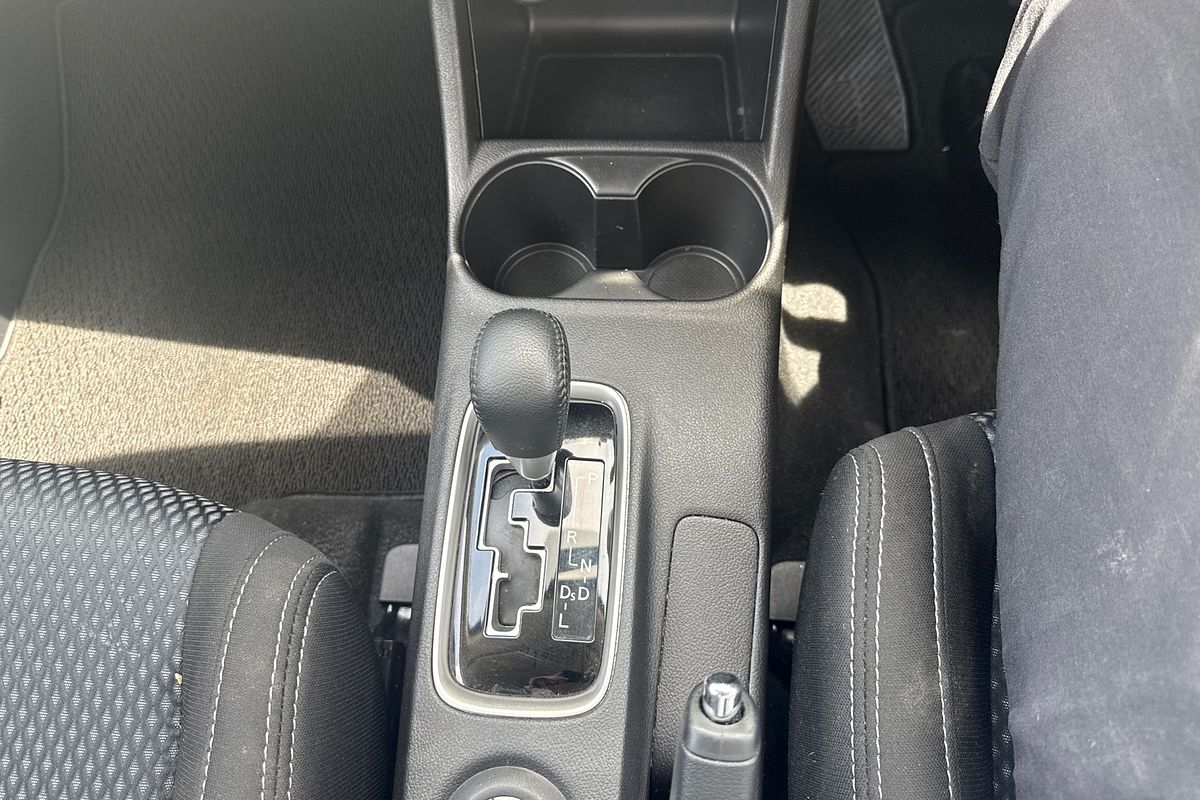 2016 Mitsubishi Outlander LS ZK