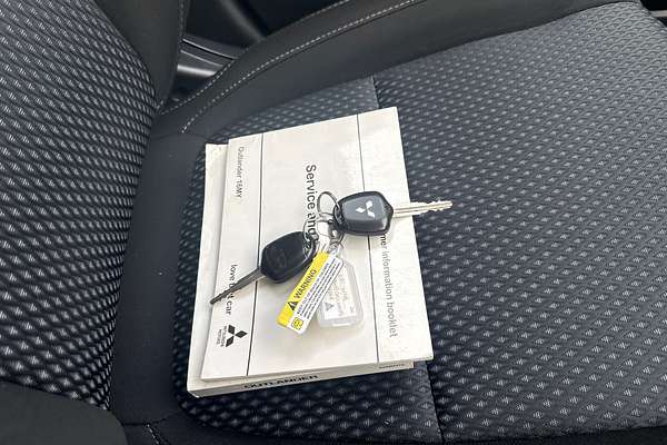 2016 Mitsubishi Outlander LS ZK