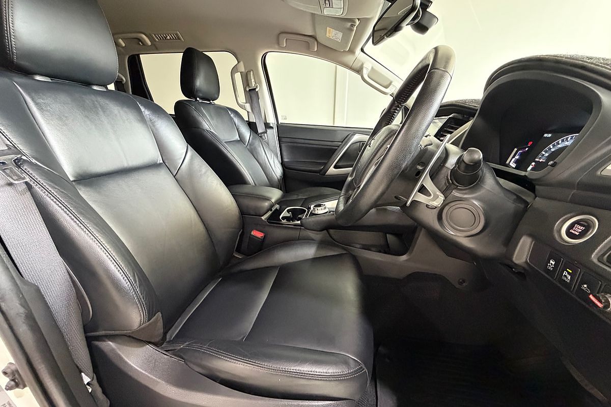 2022 Mitsubishi Pajero Sport Exceed QF