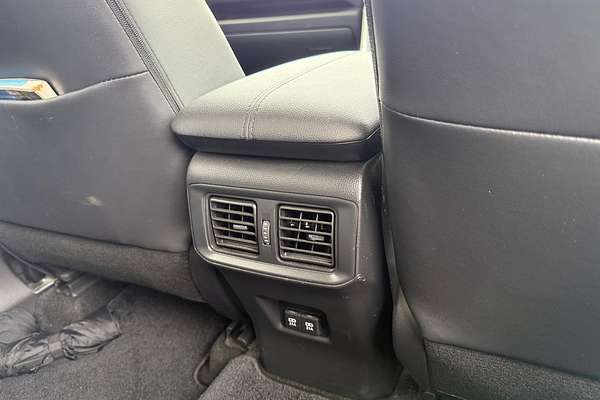 2020 Toyota RAV4 Cruiser MXAA52R