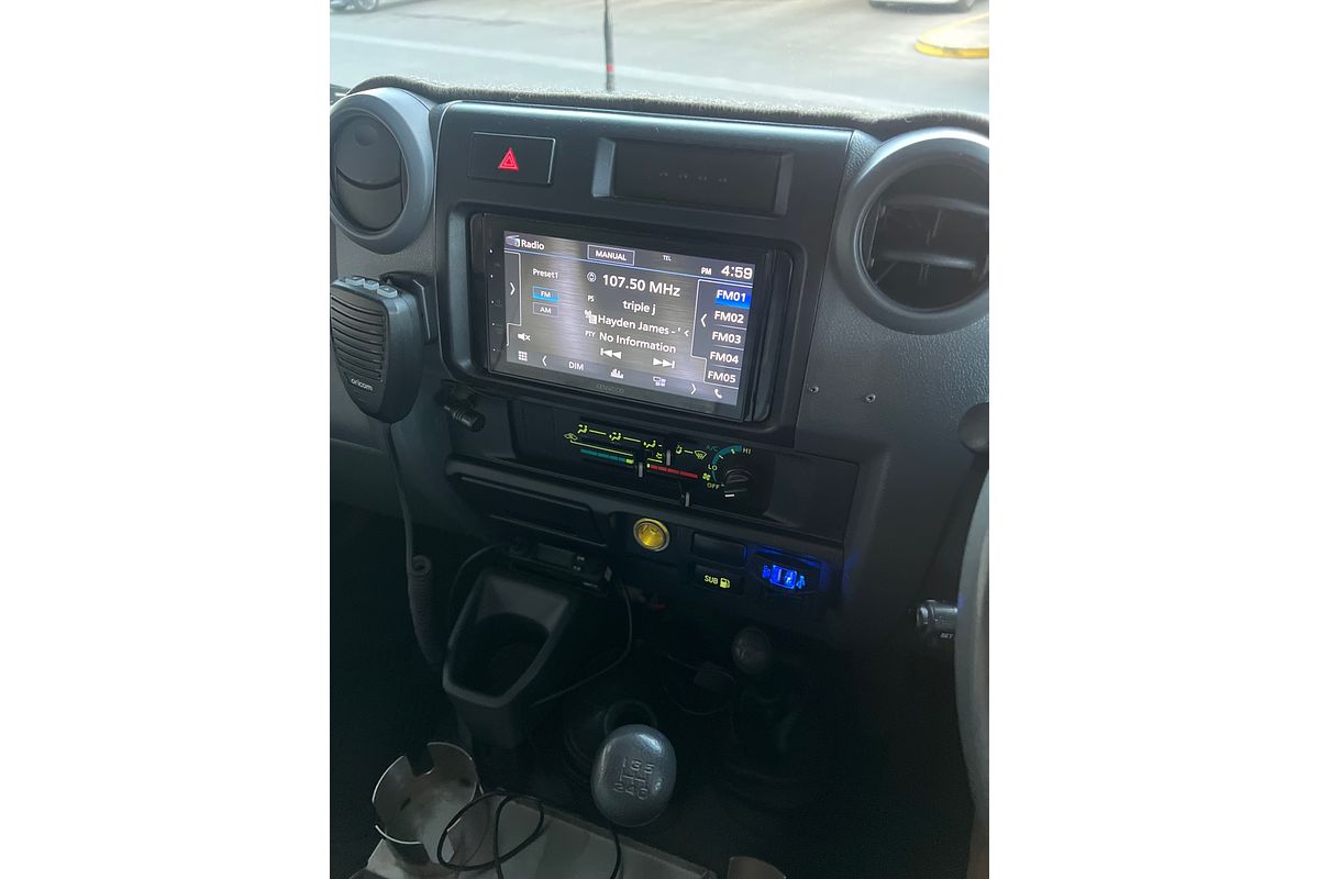 2011 Toyota Landcruiser Workmate Troopcarrier VDJ78R