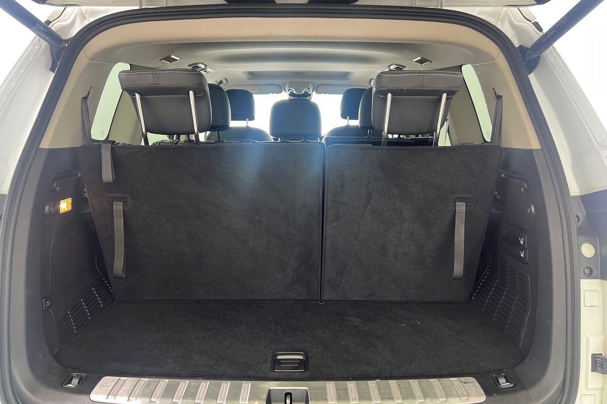 2023 LDV D90 Executive SV9A