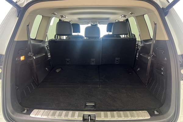 2023 LDV D90 Executive SV9A thumb-19