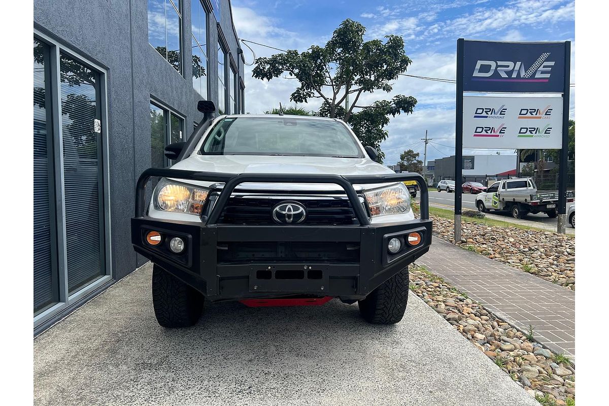 2019 Toyota Hilux SR GUN126R 4X4
