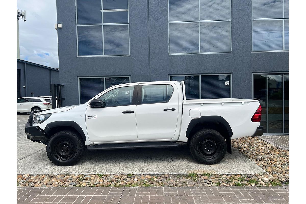 2019 Toyota Hilux SR GUN126R 4X4