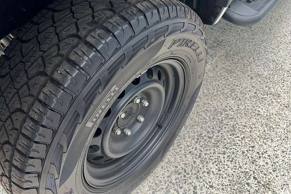 2019 Toyota Hilux SR GUN126R 4X4