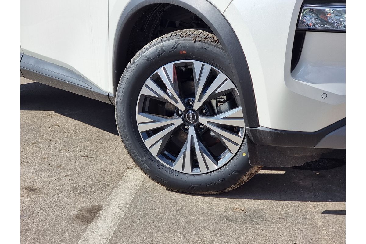 2024 Nissan X-TRAIL ST-L T33