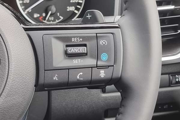 2024 Nissan X-TRAIL ST-L T33