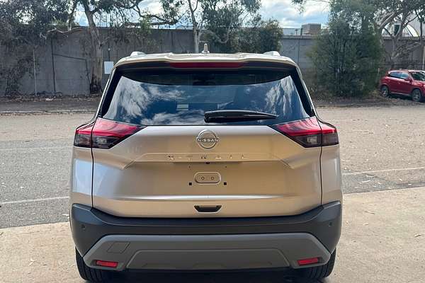 2024 Nissan X-TRAIL ST-L T33