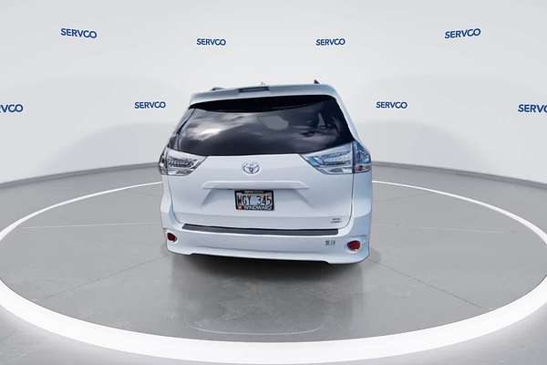 2019 Toyota SIENNA SE Premium