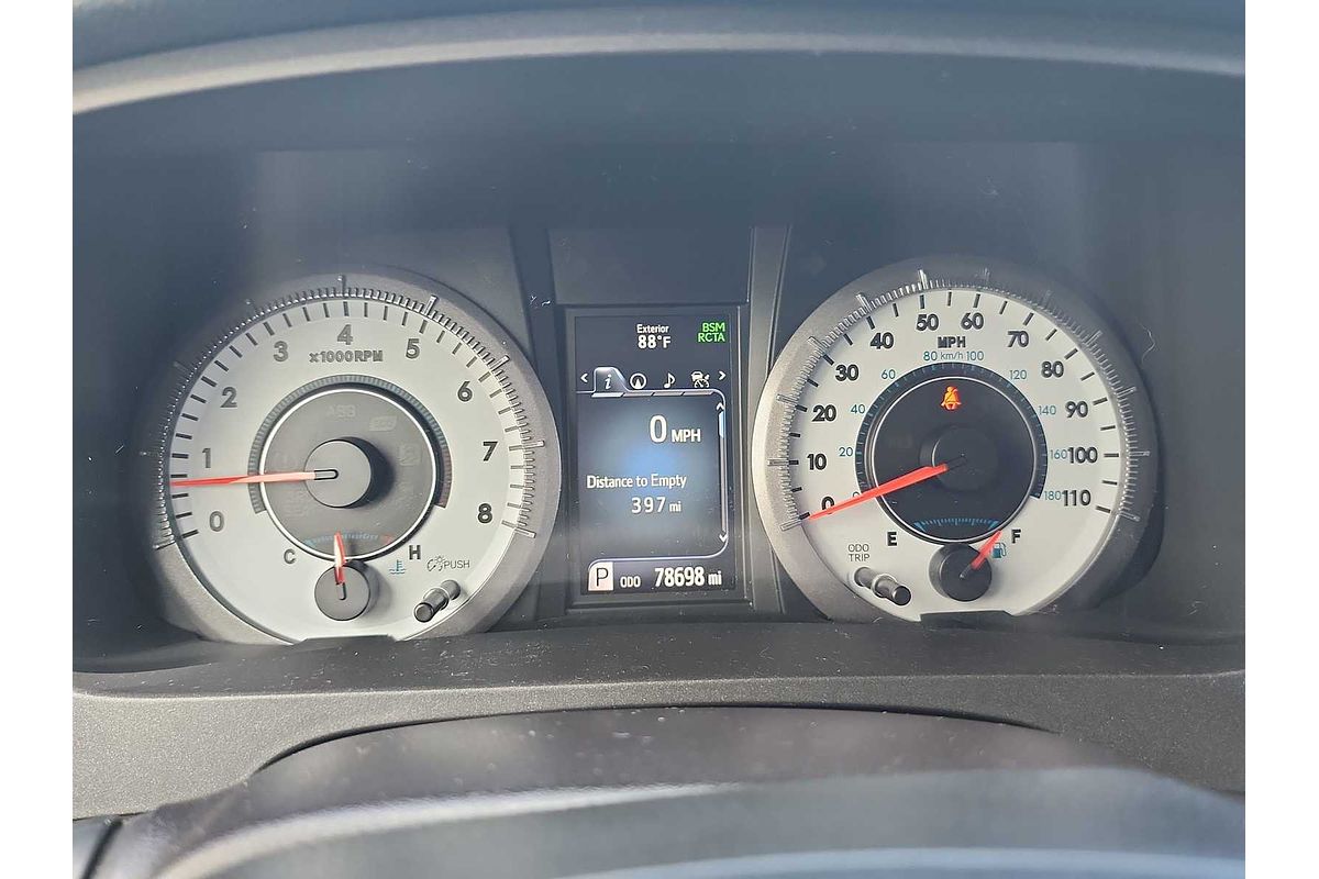 2019 Toyota SIENNA SE Premium