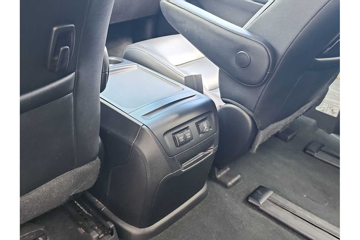 2019 Toyota SIENNA SE Premium