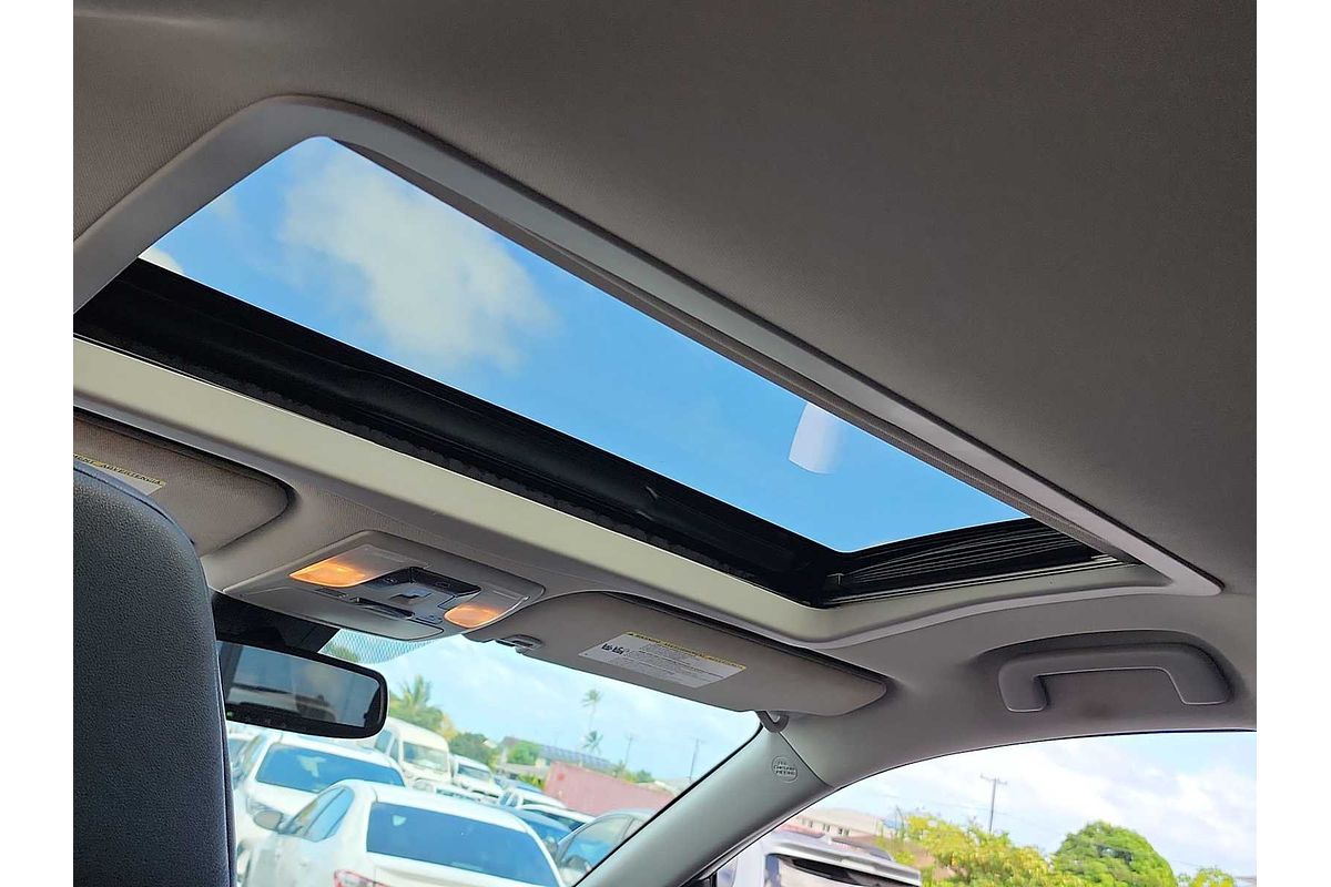 2019 Toyota SIENNA SE Premium