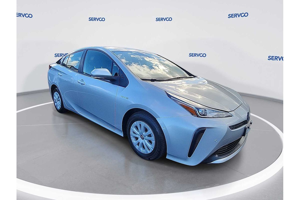 2022 Toyota Prius LE