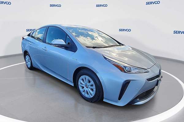 2022 Toyota Prius LE