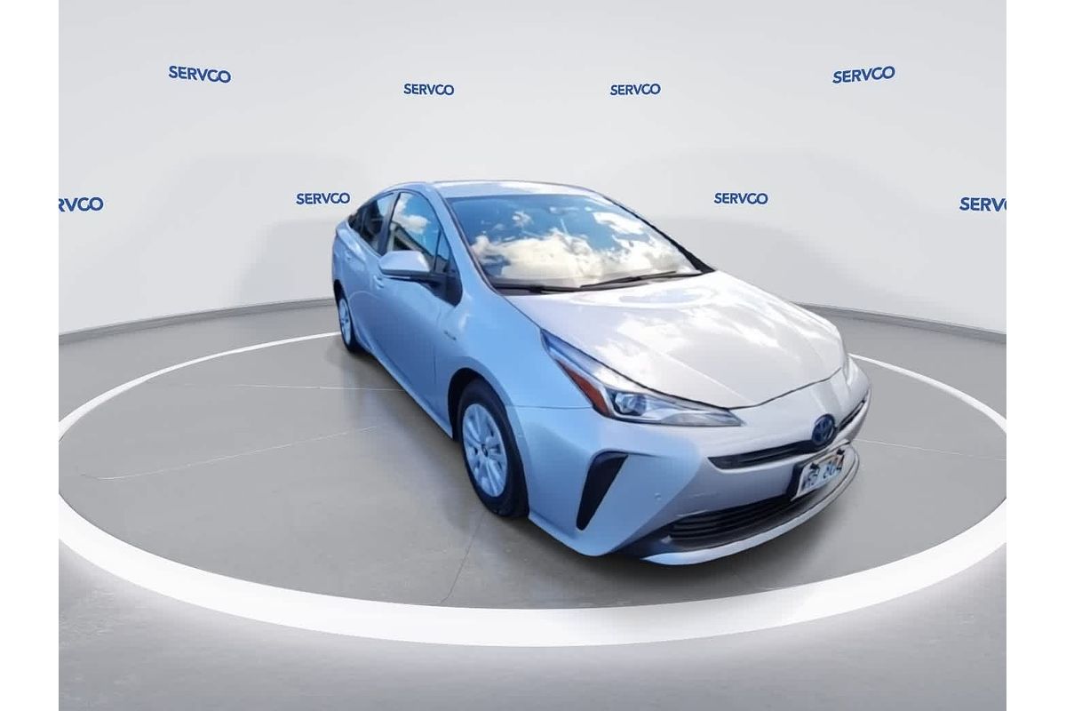 2022 Toyota Prius LE