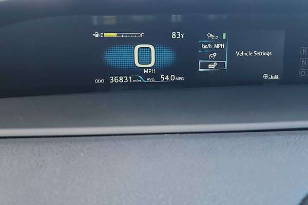 2022 Toyota Prius LE