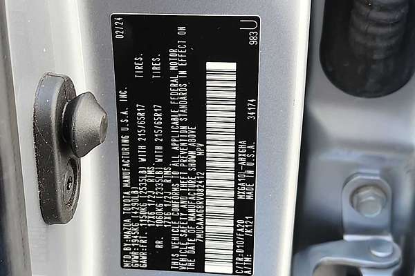 2024 Toyota Corolla Cross LE