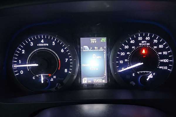 2019 Toyota SIENNA LE