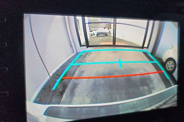 2019 Toyota SIENNA LE