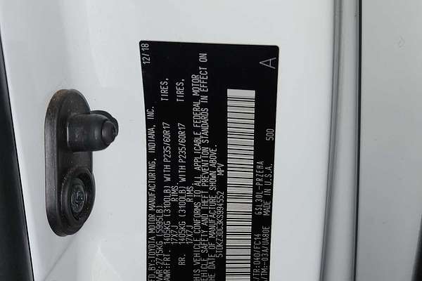 2019 Toyota SIENNA LE