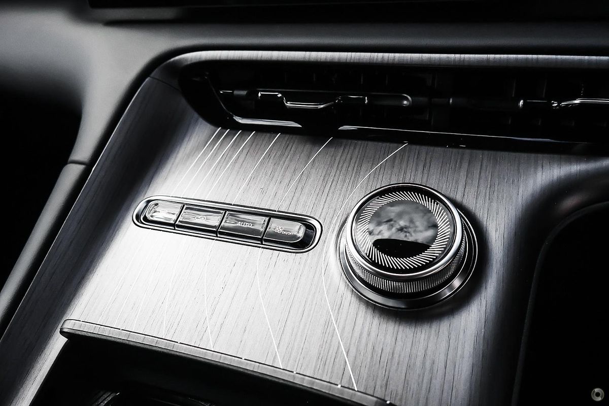 2025 Geely Starray EM-i Inspire P145