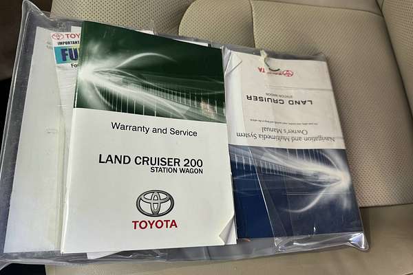 2017 Toyota Landcruiser Sahara VDJ200R