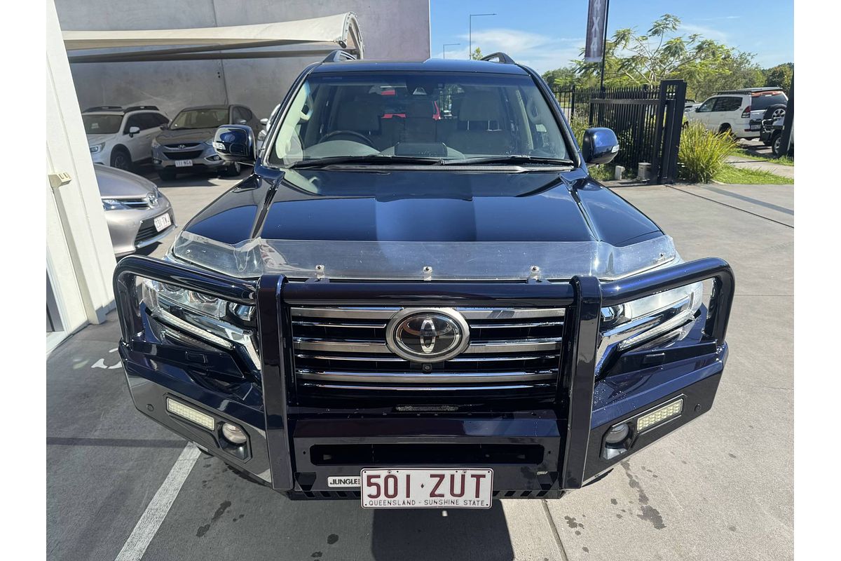 2017 Toyota Landcruiser Sahara VDJ200R
