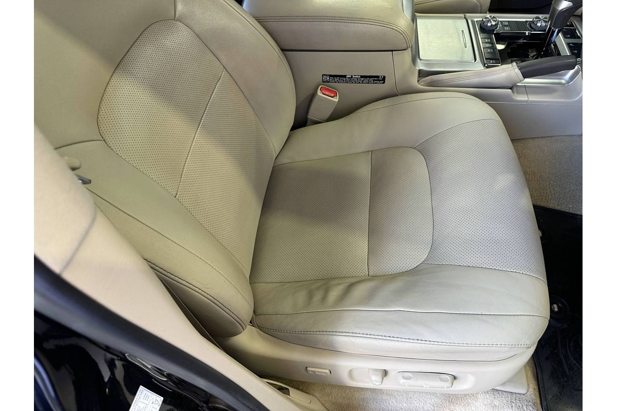 2017 Toyota Landcruiser Sahara VDJ200R