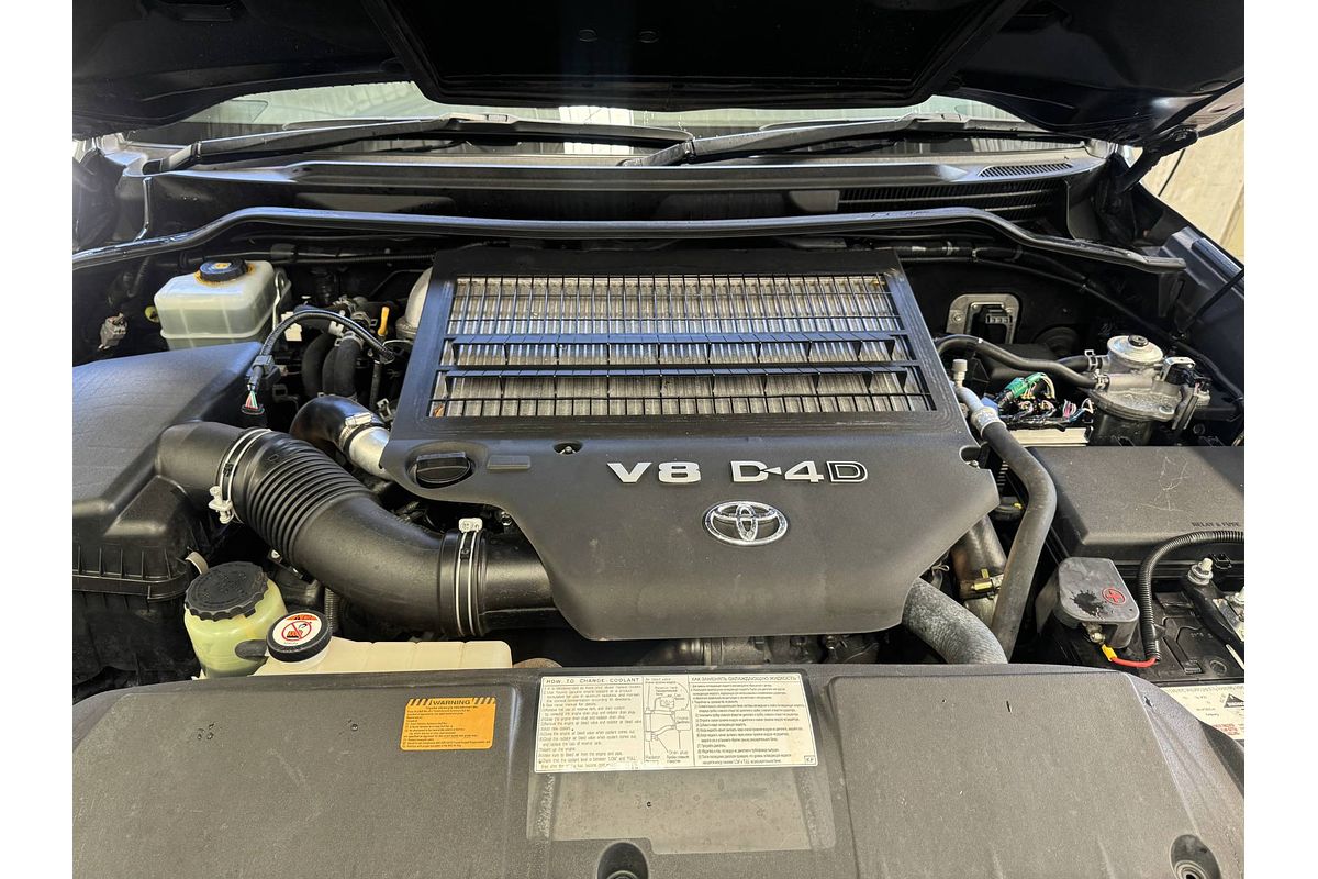 2017 Toyota Landcruiser Sahara VDJ200R