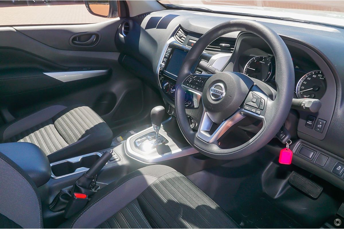 2025 Nissan Navara SL D23 4X4